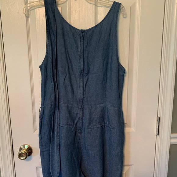 Madewell chambray sleeveless jumpsuit Sz 10 - Picture 3 of 3